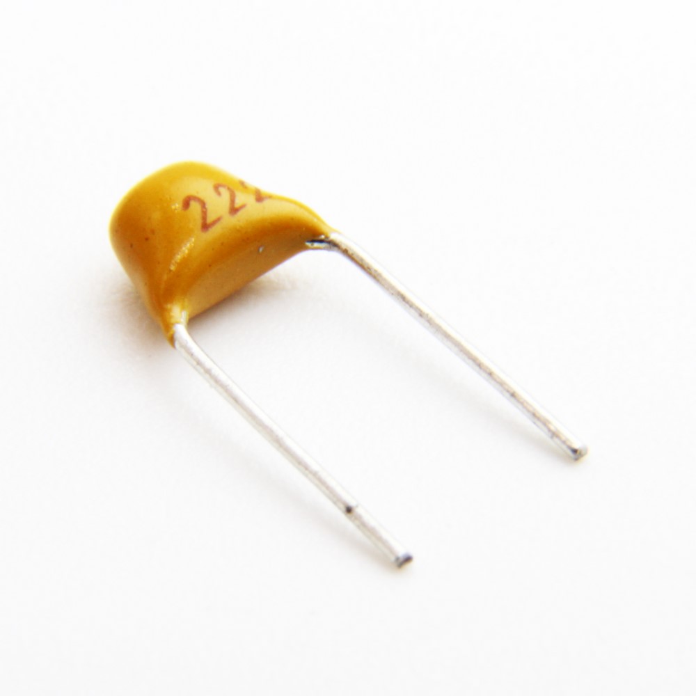 2.2NF/50V/20% 5MM